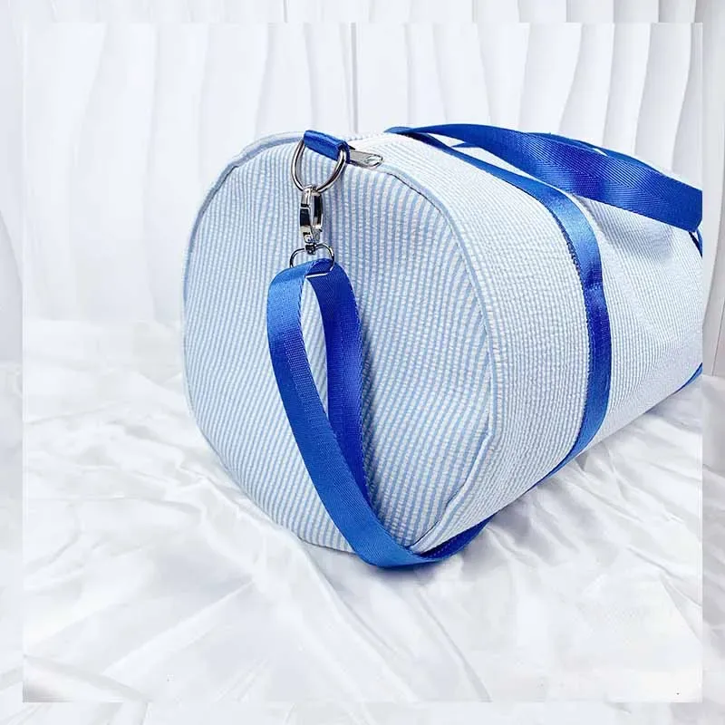 sac polochon personnalisé pour bébé, sac de voyage monogramme seersucker, sac de danse pour enfants, sac à langer pour tout-petits, cadeaux pour enfants, sac de week-end