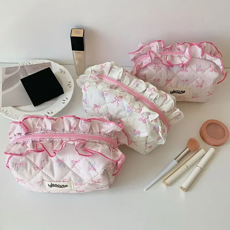 sacs à cosmétiques coréens avec nœud papillon et dentelle pour femmes, sac de maquillage doux à main, sacs de rangement d'articles de maquillage de voyage pour filles, mode