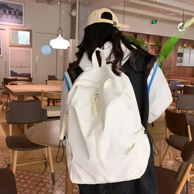sac à dos de voyage léger au design simple, grande capacité, idéal pour les étudiants et les activités sportives