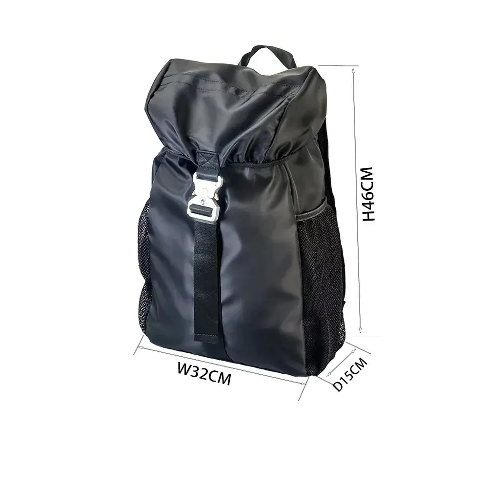 1017 nylon tissu sacs à dos haute rue à la mode hommes femmes voyage prise en métal lettre logo rossbody sac simple sac à dos