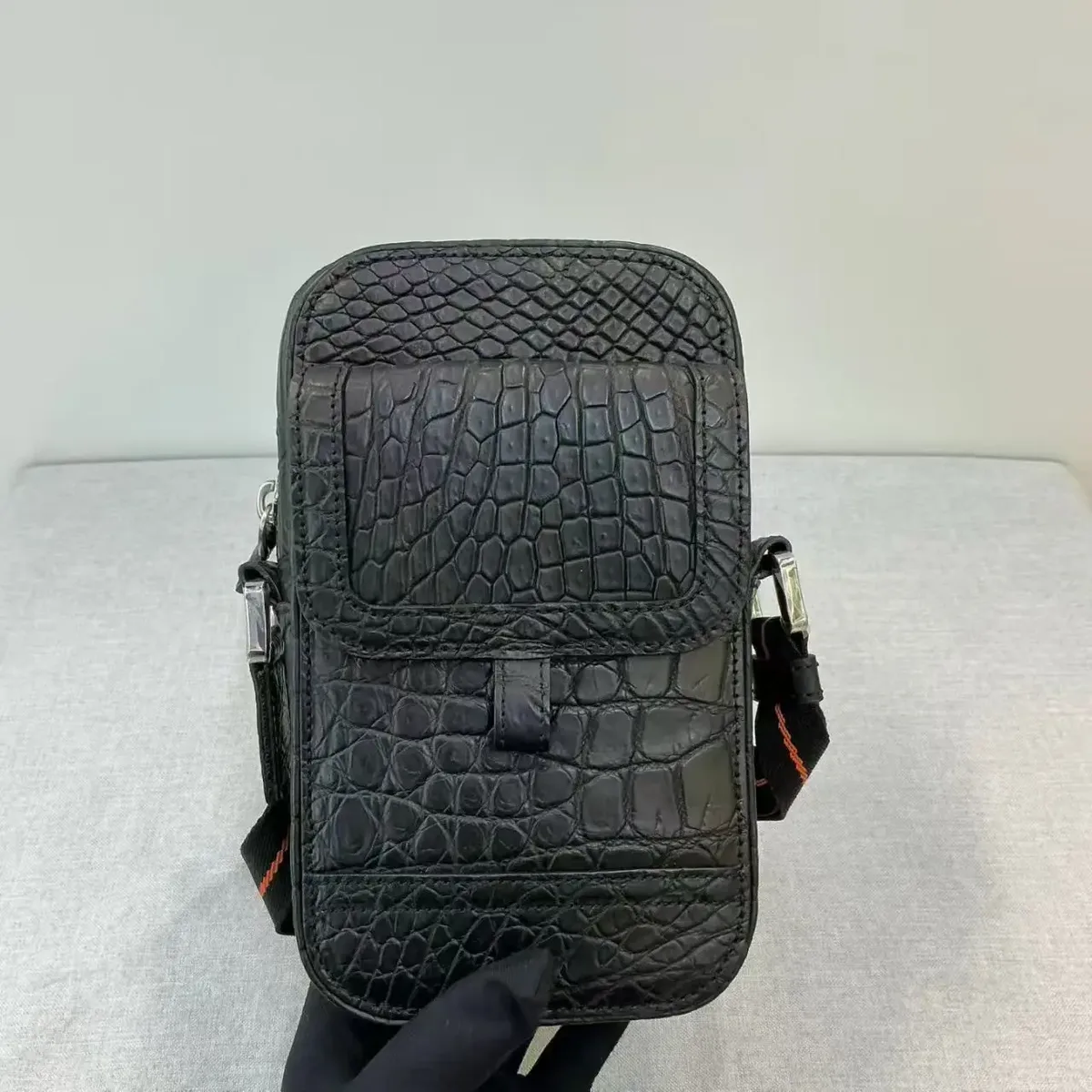 sac à bandoulière en cuir de crocodile véritable/ véritable pour hommes, couleur rouge, petite taille, sac à main de taille ou d'épaule, sac de poche pour téléphone portable, petite taille