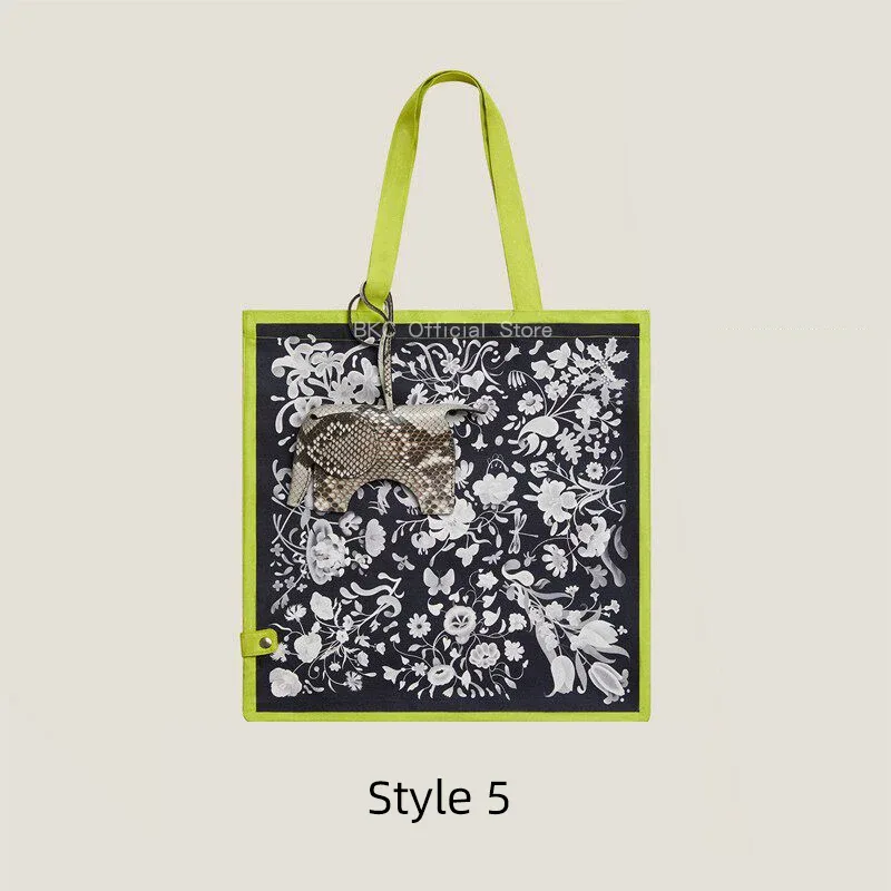 breloque de sac éléphant en peau de mouton avec pochette de rangement en soie, ornement décoratif 2-en-1 et organisateur pratique, accessoire en cuir