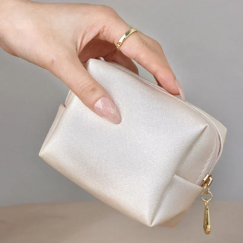 sac à cosmétiques imperméable en cuir pu pour femmes, petite pochette de maquillage de couleur unie, sac de rangement de toilette de lavage de voyage, sac à main organisateur 2025