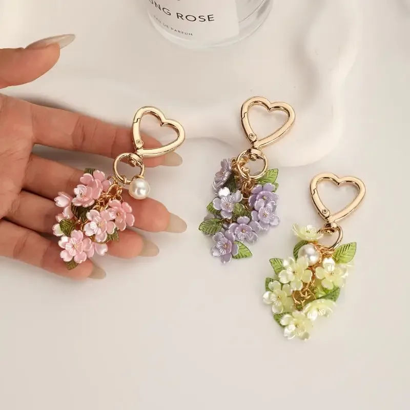 porte-clés cœur rempli de fleurs mignonnes, accessoire de sac esthétique créatif pour filles, ornement quotidien pour sac à dos, doux cadeau de vacances