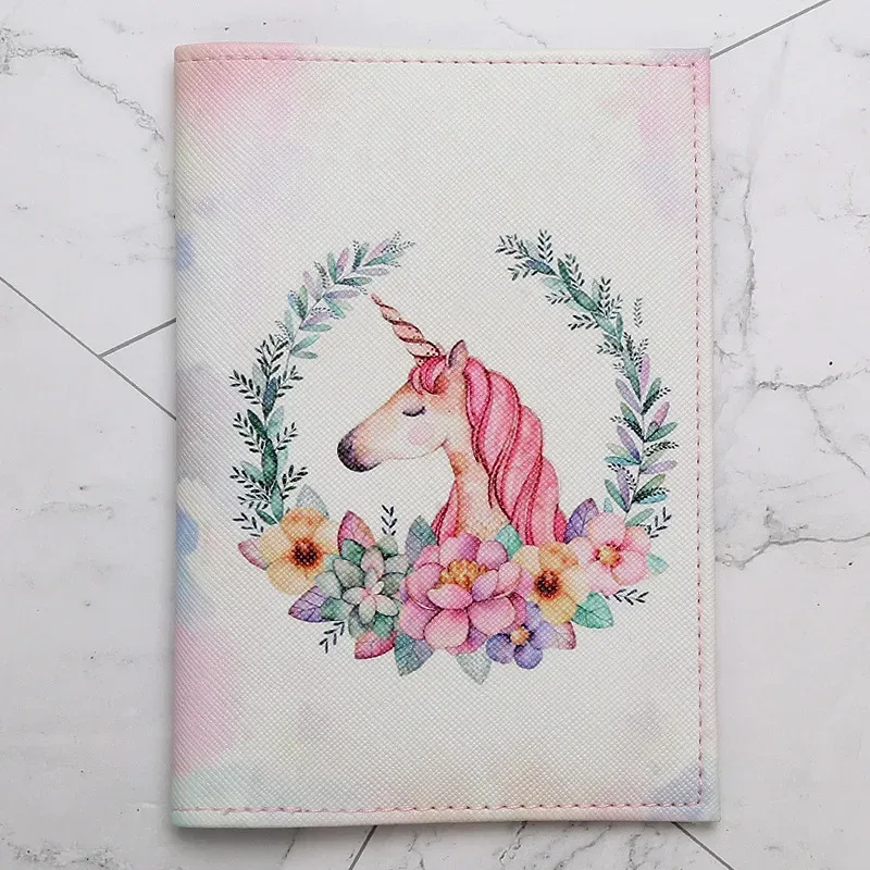 couverture de passeport en cuir pu pour femmes, étui de passeport, mince, cheval arc-en-ciel de dessin animé, accessoires de voyage, mignon, nairobi, orn, nouveau