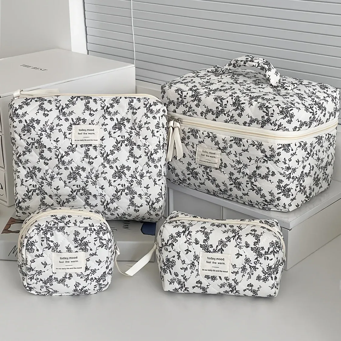 ensemble de 4 trousses de maquillage florales, pochette de rangement de voyage de grande capacité avec fermeture éclair, organisateur de toilette de voyage facile à nettoyer