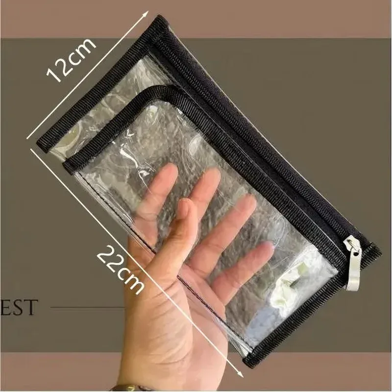 sac cosmétique transparent en pvc avec garniture en cuir noir - trousse de toilette et organiseur de passeport imperméable pour voyage, pochette approuvée pour le stade