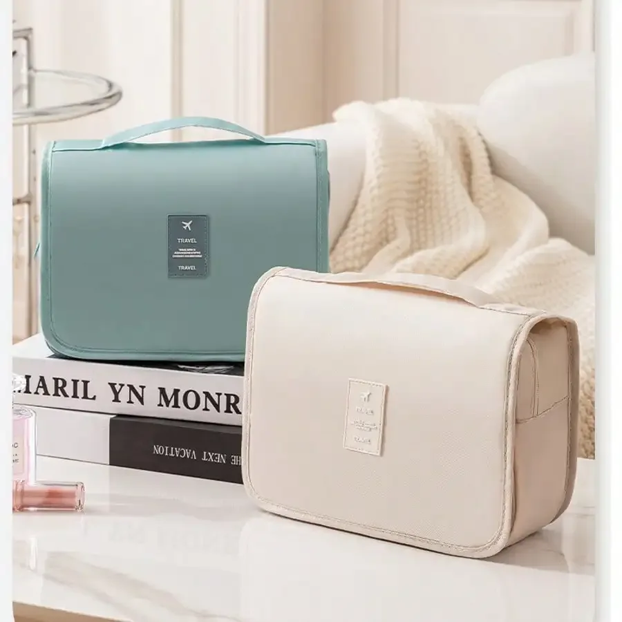 trousse de toilette de voyage de style coréen, trousse de maquillage, sac à crochet, sac de rangement multifonctionnel universel de grande capacité avec séparation sec/humide.