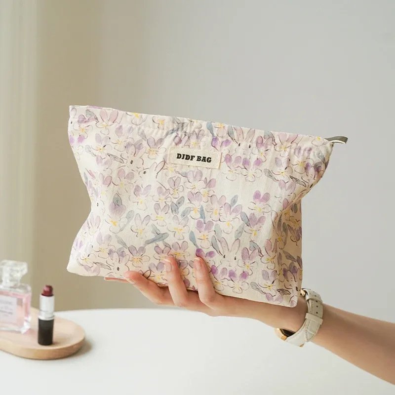 sac à cosmétiques lapin violet pour femme, grande capacité, sac de rangement pour produits de soins de la peau, sac d'agrément de voyage, sac pratique portable