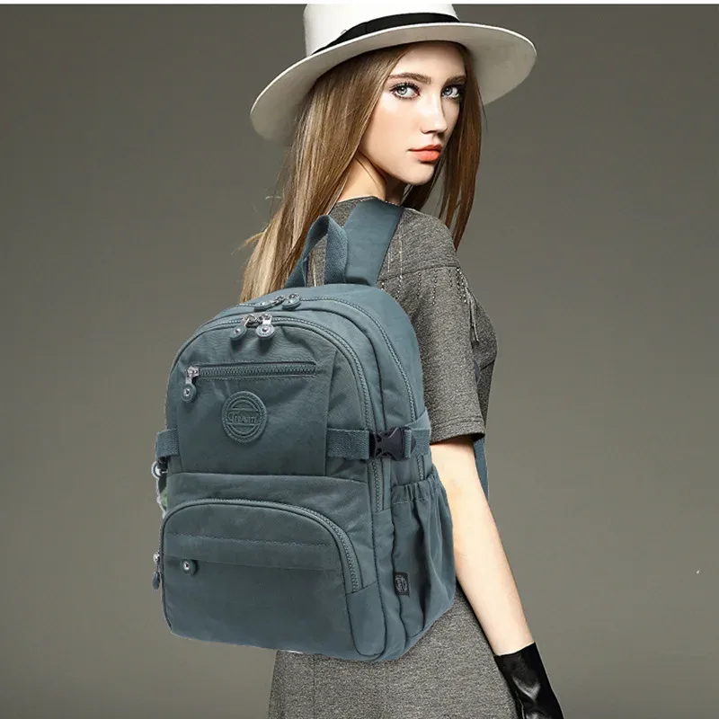 tegaote – sac à dos de voyage léger pour hommes et femmes, sac à dos d'extérieur pour lycéens, sac d'école en nylon imperméable de haute qualité