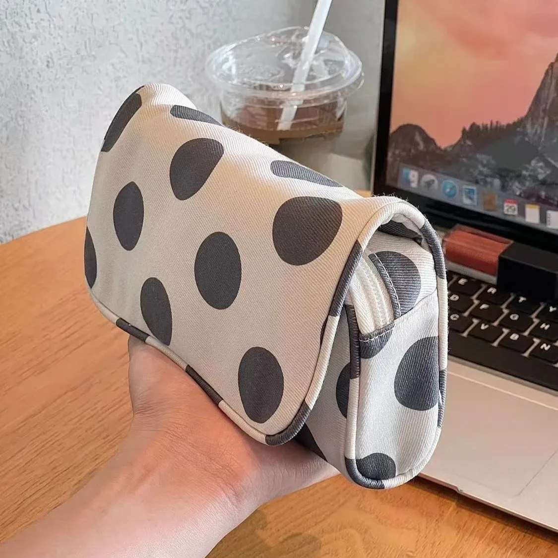 grande trousse de maquillage à pois avec miroir, portable, pliable, à fermeture éclair, organisateur de rangement de beauté pour femmes en voyage.