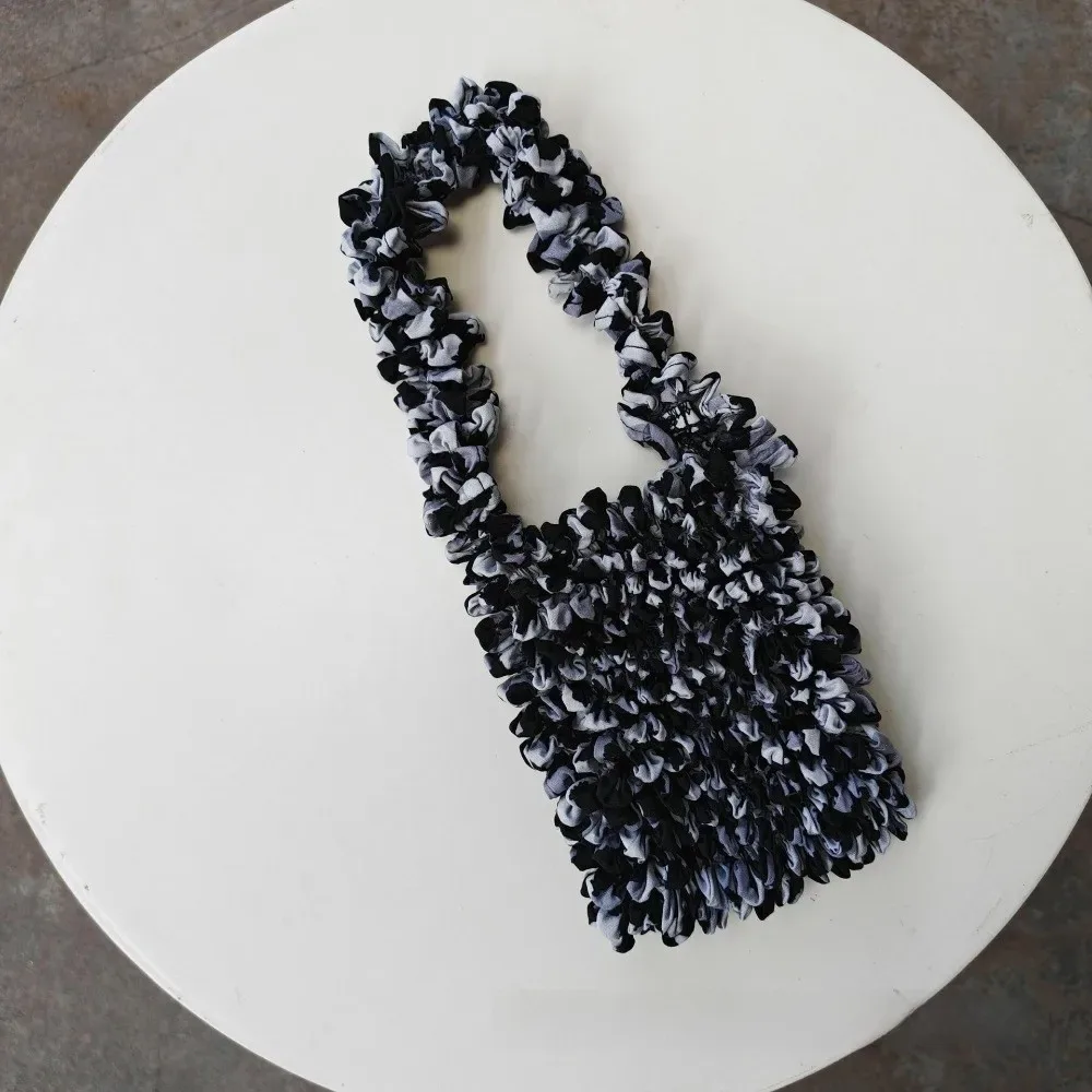 sac bandoulière grande capacité à pois noirs en tissu tissé, sac de shopping à pois en polyester doux, design réutilisable
