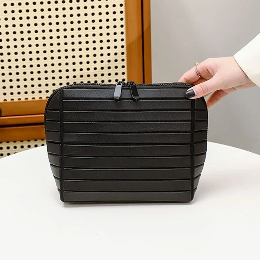 sac de rangement en pvc rayé, grande capacité, pochette de rangement pour articles de toilette de voyage en plein air, sac à cosmétiques de voyage portable, 1 pièce