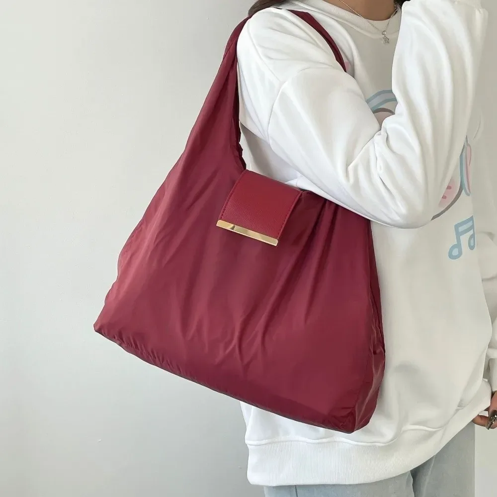 sac fourre-tout réutilisable mini format porte-clés, grande capacité, léger, pliable, sac de courses, porte-clés, écologique, extensible, sac réutilisable