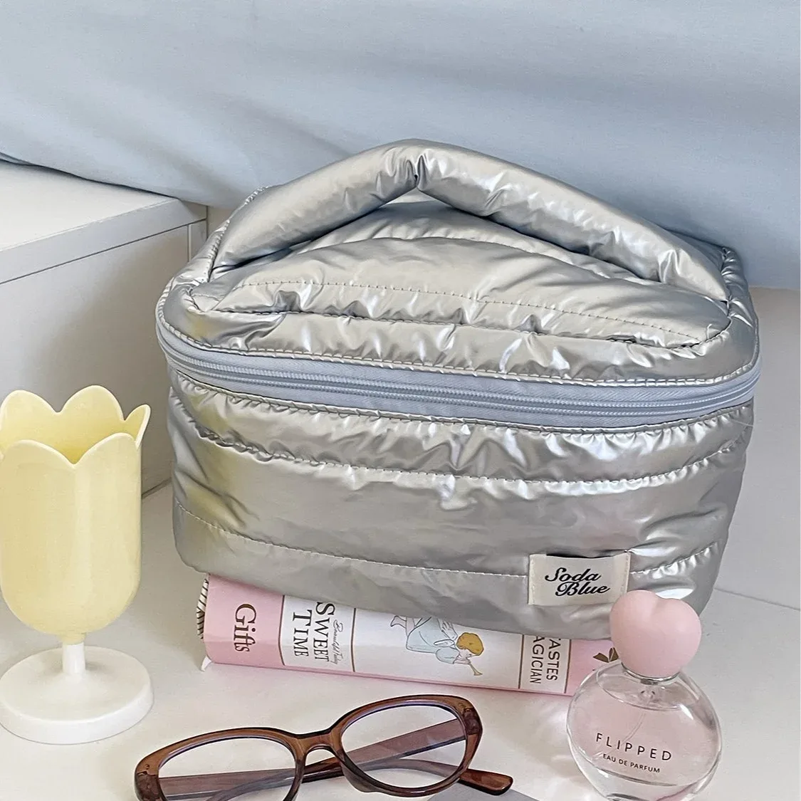 trousse de toilette portable étanche grande capacité minimaliste haut de gamme yt série lazy – sac de maquillage
