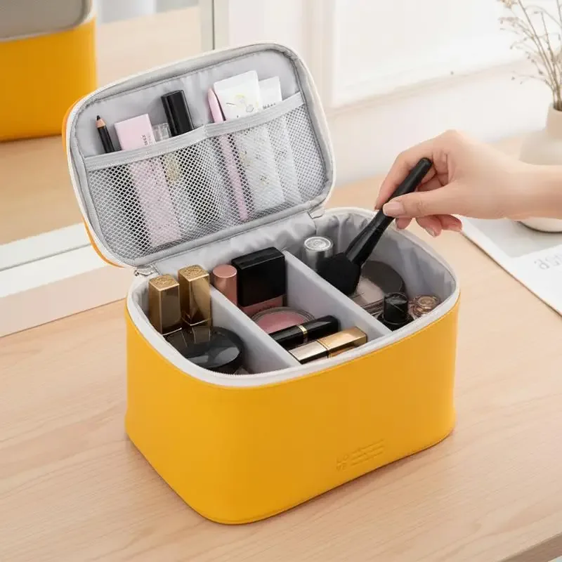 Sac de maquillage portable en PU avec fermeture éclair, organiseur de produits de soin de la peau pour voyage, sac cosmétique grande capacité pour le lavage des cosmétiques