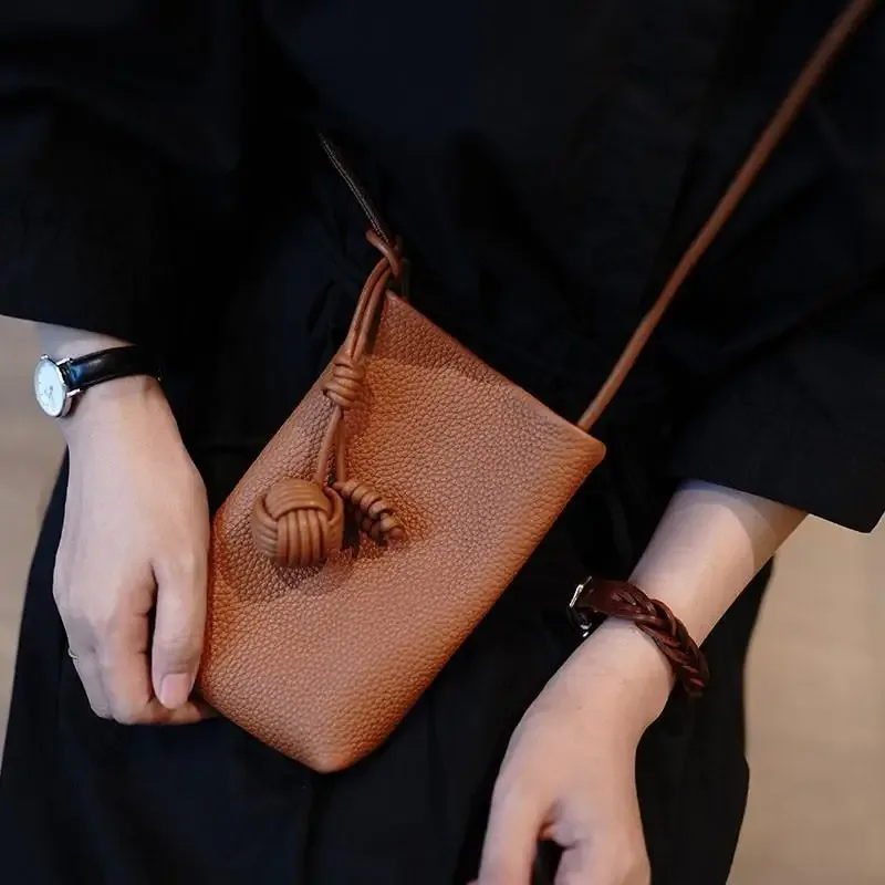 sac bandoulière pour téléphone portable femme en cuir pu souple, mignon, style littéraire, mini, petit, avec pendentif boule ronde