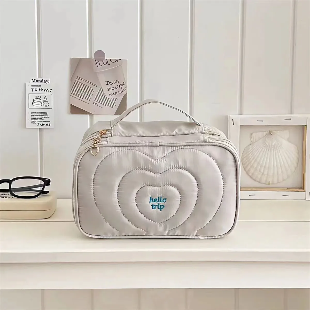 nouvelle trousse de maquillage portable à plusieurs compartiments, grande capacité, brodée, avec rabat, sac de toilette portable au motif sel marin, sac de voyage.