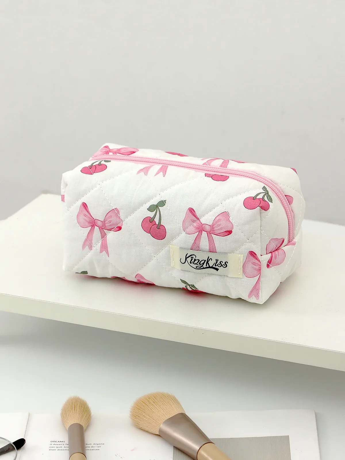 1 pièce/ensemble trousse de maquillage matelassée avec nœud cerise, trousse de maquillage à main multifonctionnelle, trousse de toilette portable avec fermeture éclair