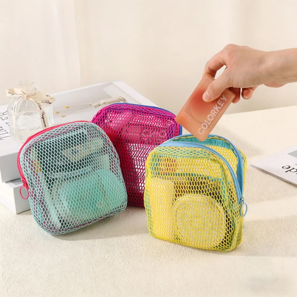 sac de rangement cosmétique tendance de grande capacité - trousse de toilette de voyage en maille violette/verte avec plusieurs compartiments, design léger et pliable, adapté pour la salle de sport, le camping et les v