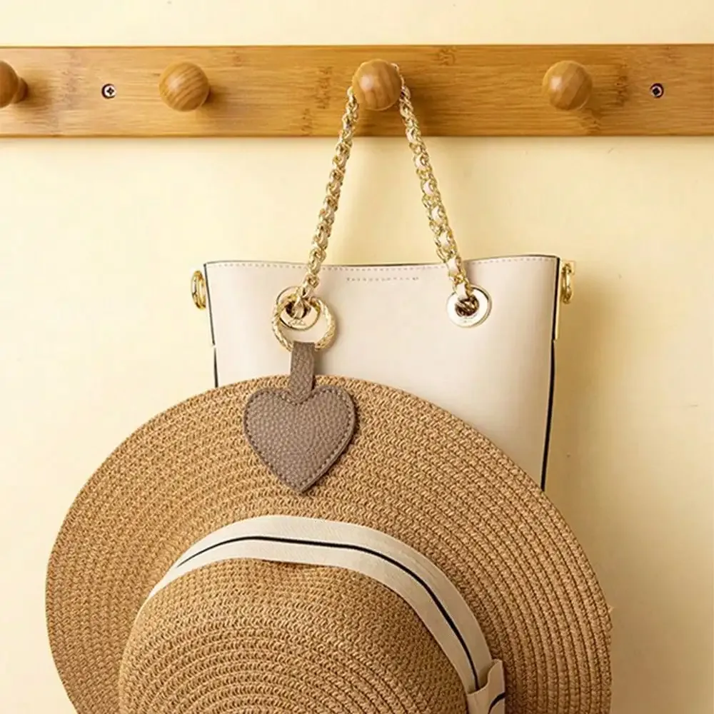 Sac de voyage pince à chapeau Kawaii en forme de coeur en cuir PU cintre de chapeau voyage en plein air plage chapeau pinces accessoires de voyage étiquettes de bagages