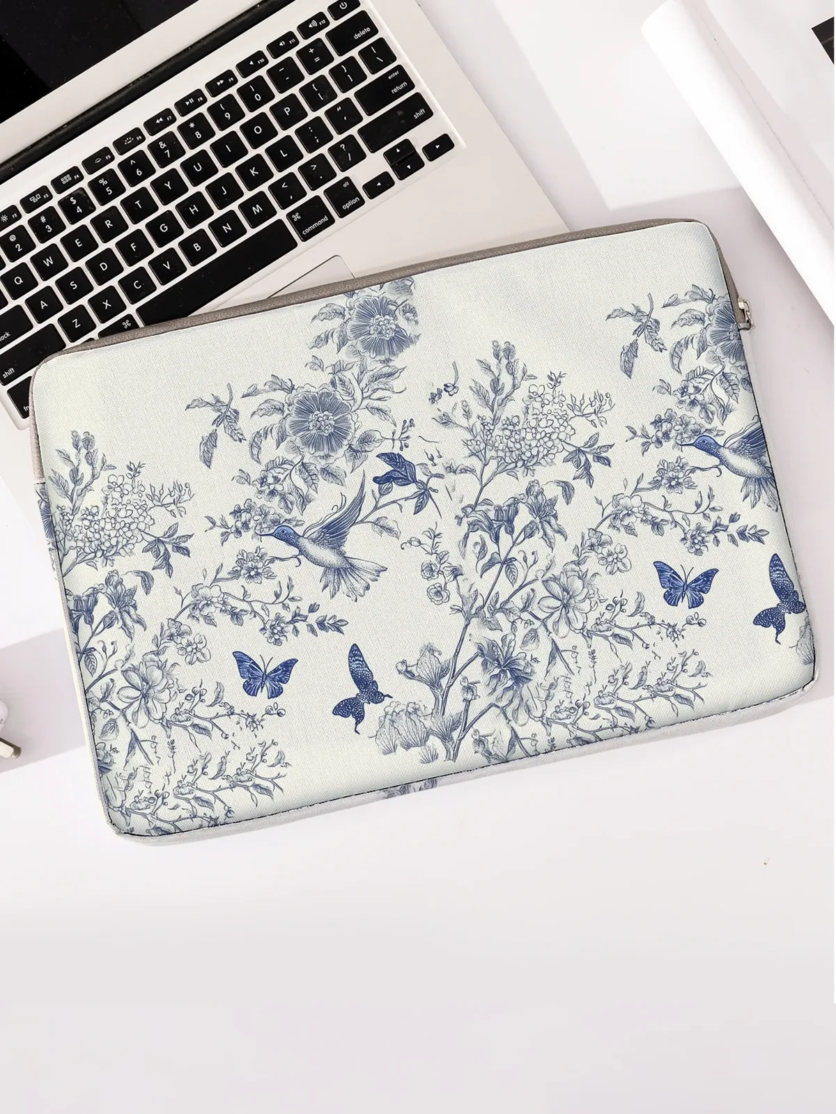 sac à main pour ordinateur portable avec imprimé floral bleu, oiseau et papillon, pour ordinateur portable de 14 pouces