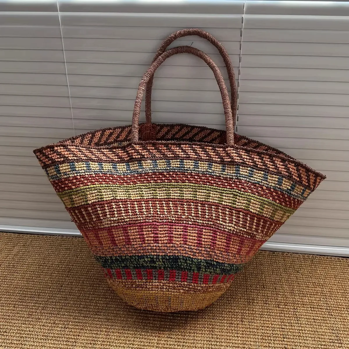 sac à bandoulière en raphia coloré pour femme, sacs à main de luxe de créateur, grand sac fait main, sacs de plage d'été, vente en gros de haute qualité