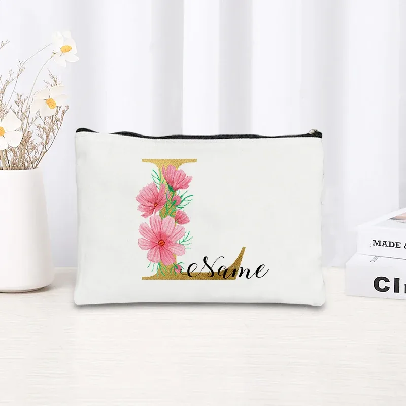 grande pochette zippée à motif floral rose et initiales dorées, organisateur d'essentiels de voyage en toile, trousse de maquillage pour enterrement de vie de jeune fille avec sac personnalisé avec nom.