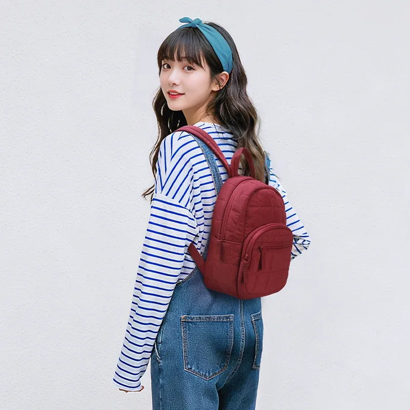 BAGSMART Petit sac à dos mignon pour femme, sac à livres pour collège, mini sac à dos multifonction pour fille, pour les voyages de loisirs