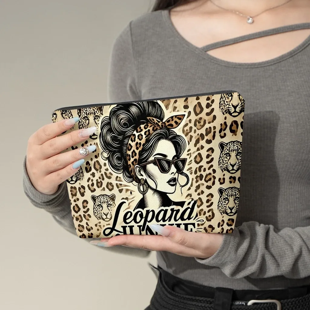 1 sac de maquillage élégant avec un bandeau léopard pour femme, sac fourre-tout léger avec fermeture éclair, pochette de rangement pour cosmétiques, trousse de beauté