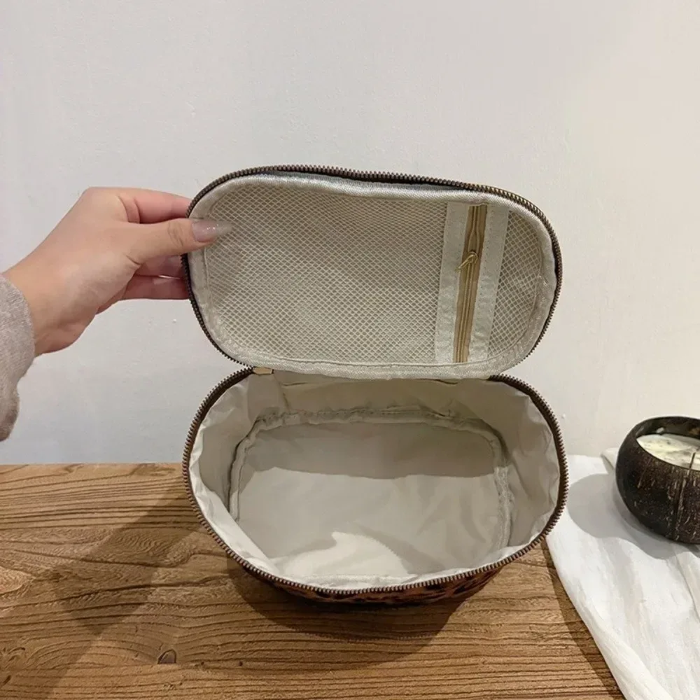 nouvelle trousse de toilette grande capacité à imprimé léopard en faux daim, boîte de rangement multi-poches, sac de voyage portable