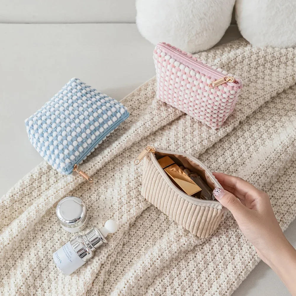 sacs de maquillage en peluche pour femmes, trousse à cosmétiques à fermeture éclair à carreaux, étui portable pour poudres de stockage d'évaluation cosmétique