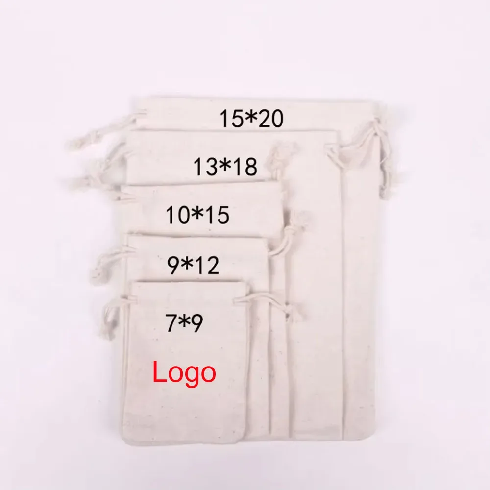 100 pcs/lot sacs en coton naturel 7x9 9x12 10x15 13x18 15x20cm pochettes cadeaux avec cordon de serrage sacs de rangement à domicile sac d'emballage logo personnalisé