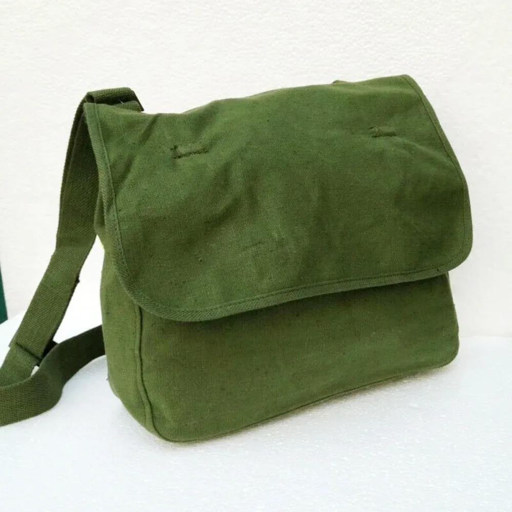 Sac messager vintage à l'ancienne, sacoche militaire, extérieur, guerre du Vietnam, armée chinoise PLA 1965