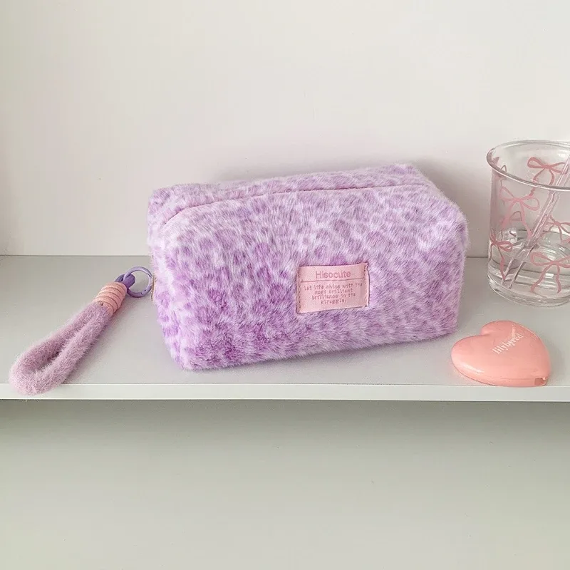 grande trousse de maquillage rose en peluche à imprimé léopard pour femme, sac fourre-tout cosmétique mignon et portable pour le voyage