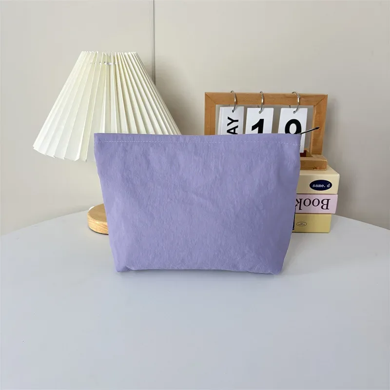 sac cosmétique en nylon avec logo imprimé personnalisé, couleur unie simple, pochette pour femme, grande capacité, fermeture éclair, sacs de rangement pour articles de toilette