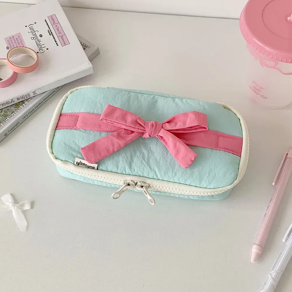 kit d'outils de beauté pour femme bow-tie, sac multifonctionnel, nouveau sac de maquillage et de toilette portable pour femme, sac de rangement de voyage, sensation haut de gamme, idéal pour un usage personnel et comme cadeau