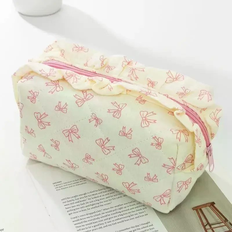 grande trousse de maquillage florale à grande capacité avec nœud et bord volanté – étui de rangement cosmétique pour l'école, les voyages et l'organisation à domicile