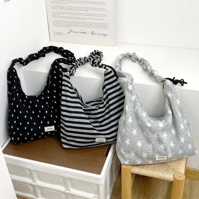 sac bandoulière coréen à imprimé étoiles, noir et blanc, grande capacité, sac hobo décontracté à rayures, sac à main polyvalent pour écolière