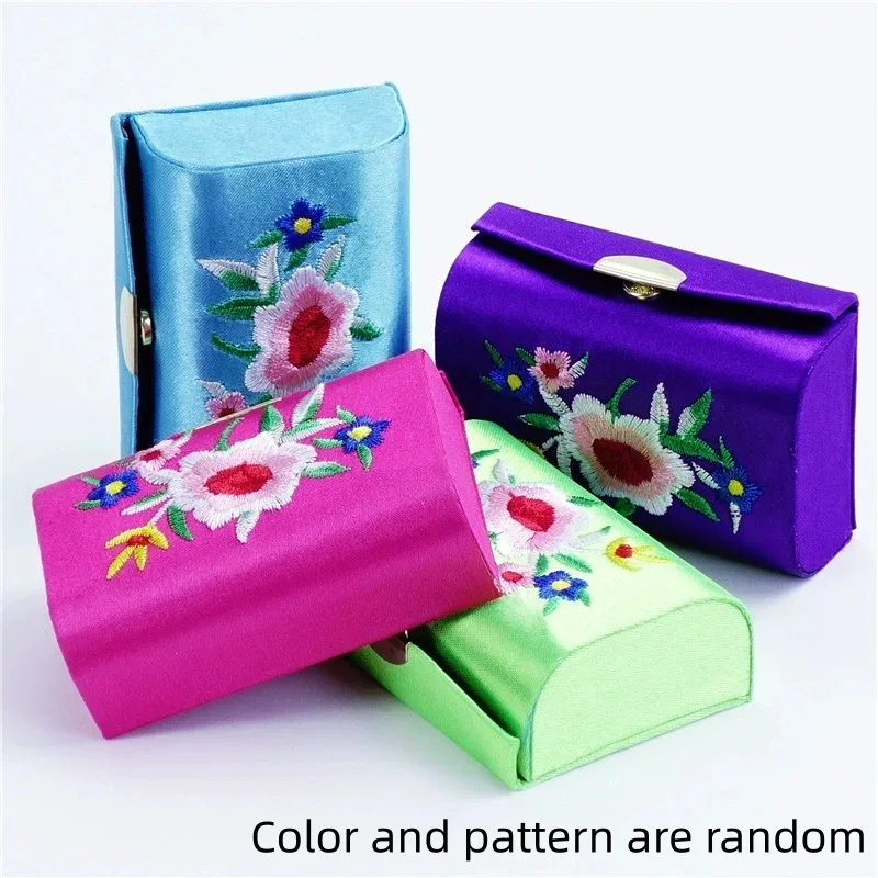 lot de 1/2/3/4 mini trousses de maquillage portables avec miroir, boîte de rangement pour rouge à lèvres brodée, cadeau idéal pour les femmes