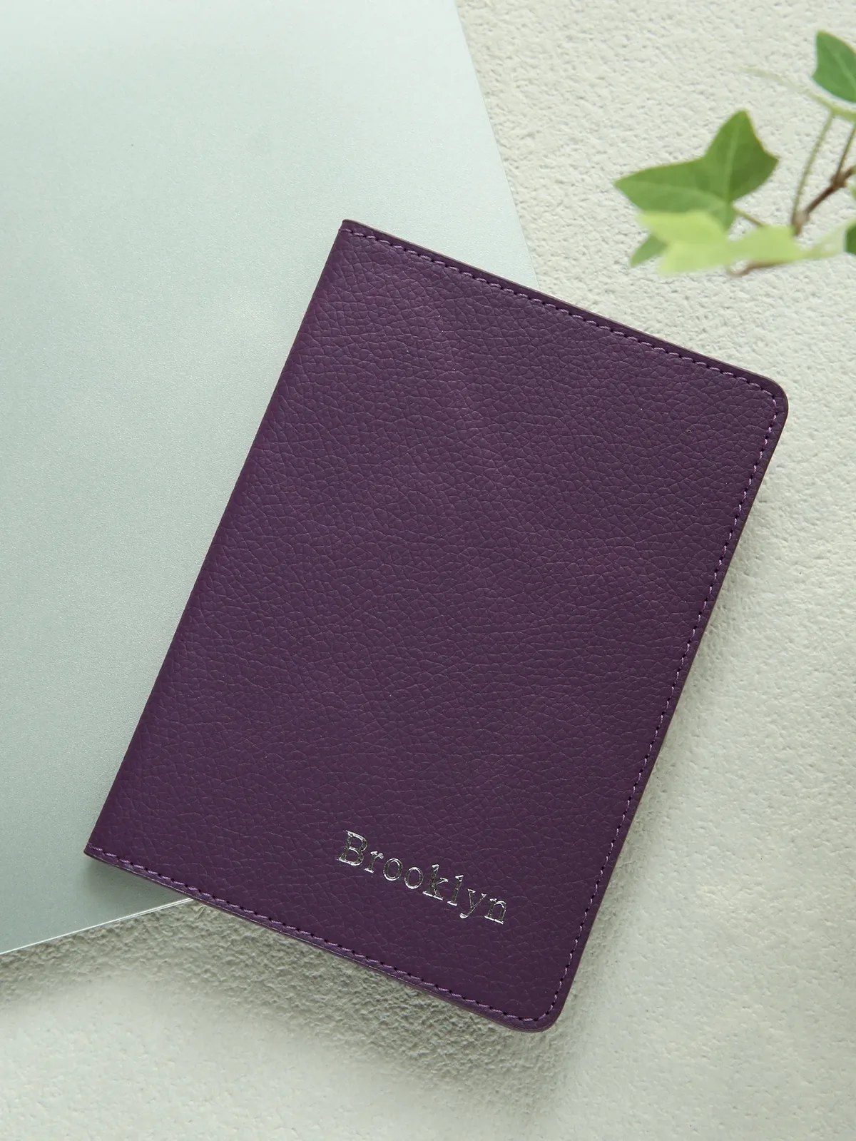 porte-passeport personnalisé avec nom, monogramme personnalisé, texture en similicuir, couverture de passeport unie avec blocage rfid, cadeau de vacances