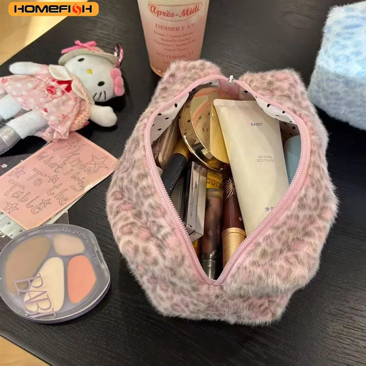 pochette de maquillage durable à imprimé léopard duveteux, organiseur de toilette pour femmes, pochette de rangement cosmétique portable pour les filles, utilisation quotidienne en extérieur