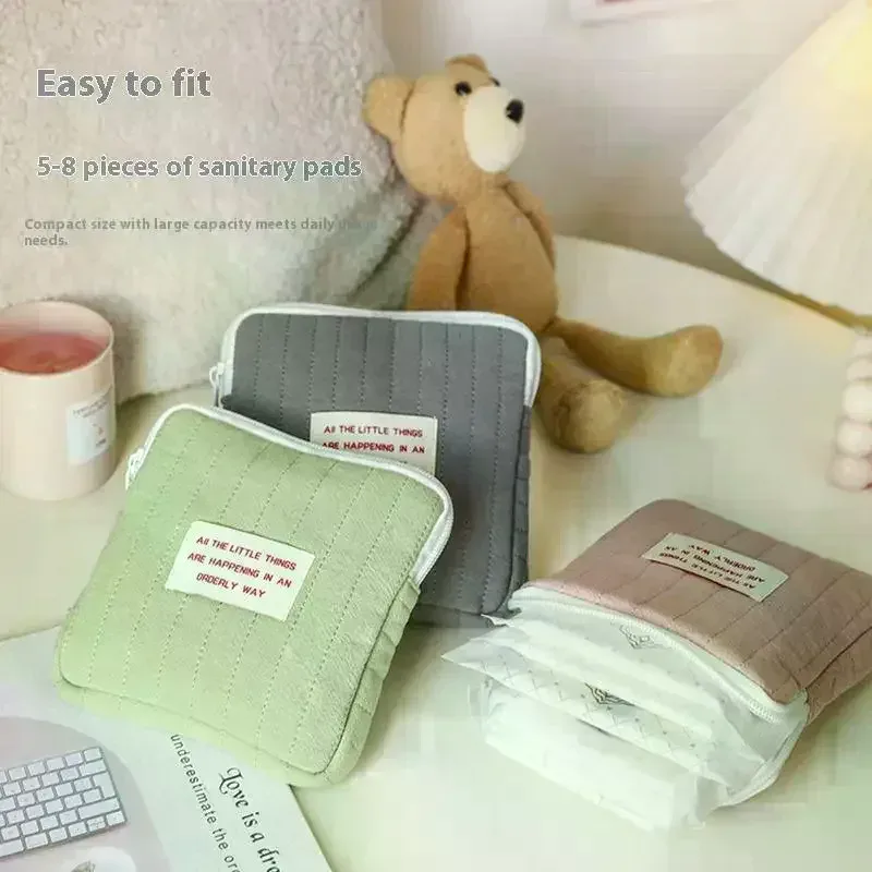 Petit sac à cosmétiques à fermeture éclair pour femmes et filles, Mini serviettes hygiéniques, sacs de maquillage et de rouge à lèvres, pochette de rangement pour écouteurs et pièces de monnaie