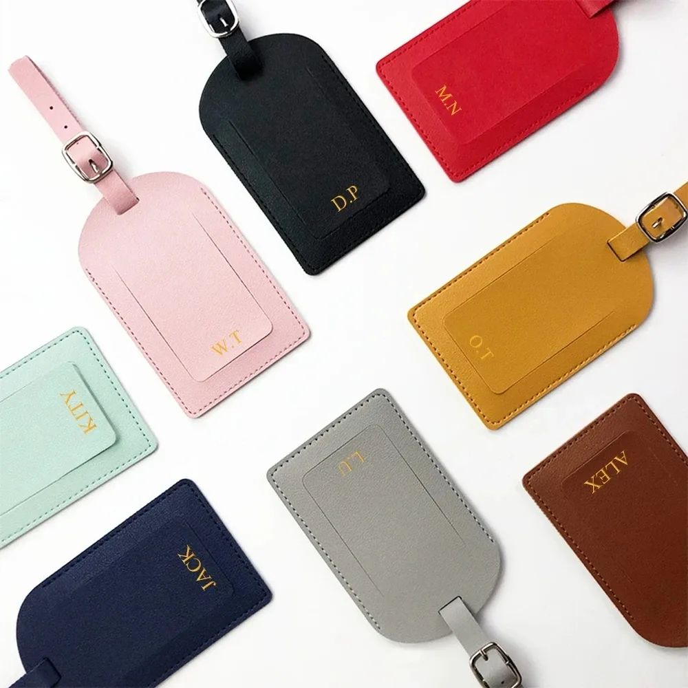 Porte-passeport de voyage avec nom personnalisé gratuit, ensemble d'étiquettes de bagage en cuir PU, lettres personnalisées, cadeau, couverture de passeport, étiquette de nom de valise