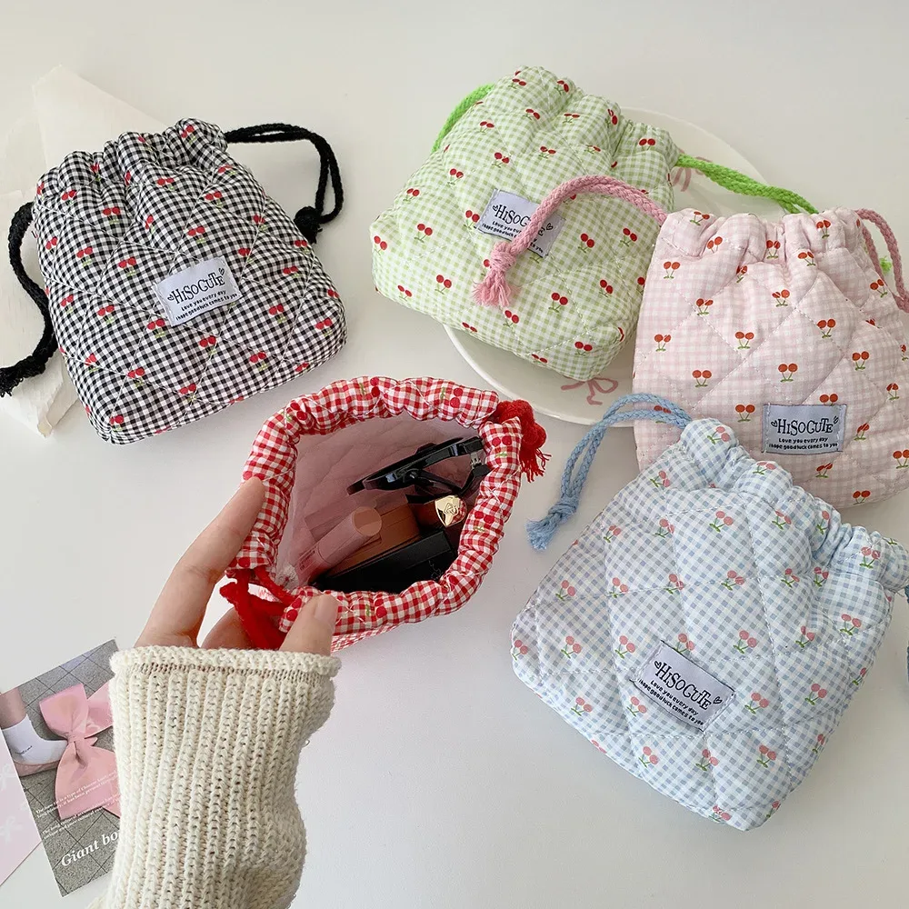 petit sac à cordon en forme de cerise pour cosmétiques, rouge à lèvres, rangement pour polaroid, pochette de voyage portable à cordon, petit sac de rangement pour articles divers