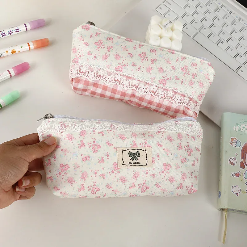 sac à cosmétiques en dentelle de haute qualité, sac à stylos design floral, sac de papeterie multifonctionnel 