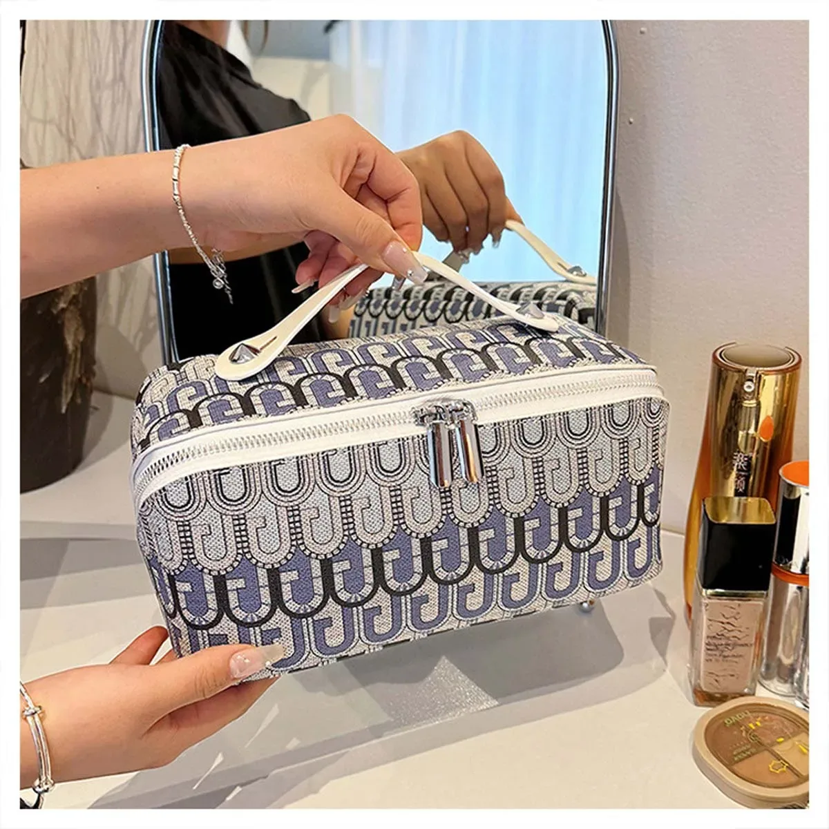 nouveau sac de maquillage femme portable en cuir grande capacité portable voyage cosmétiques zone sac de rangement trousse de toilette logo personnalisation