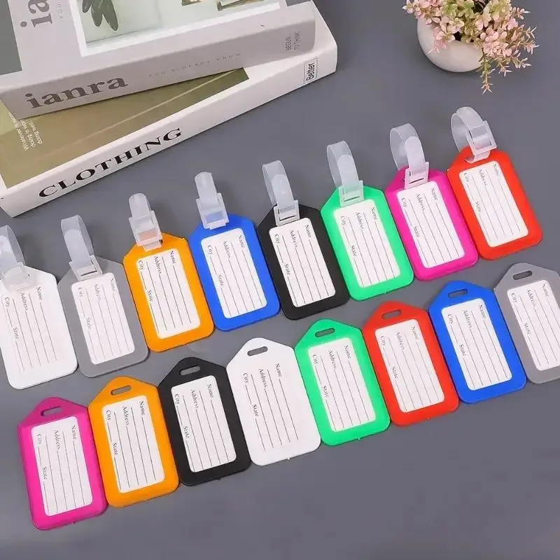 1-10 étiquettes de bagage en plastique pour voyage, accessoire de voyage pour femmes et hommes, porte-nom et adresse pour valise, étiquette de sac