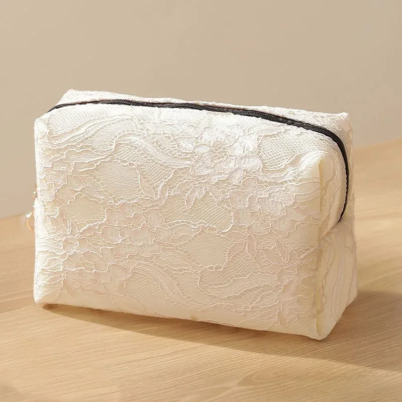 trousse de maquillage imprimée en maille de dentelle, trousse de toilette multifonctionnelle portable de grande capacité, sac de rangement de voyage mignon, accessoires cosmétiques