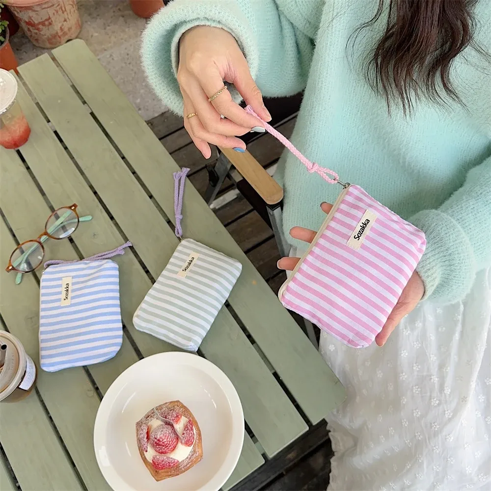 petit sac à cosmétiques mignon, mini organisateur rayé en toile pour femmes, sac de maquillage pour rouge à lèvres, sac à main